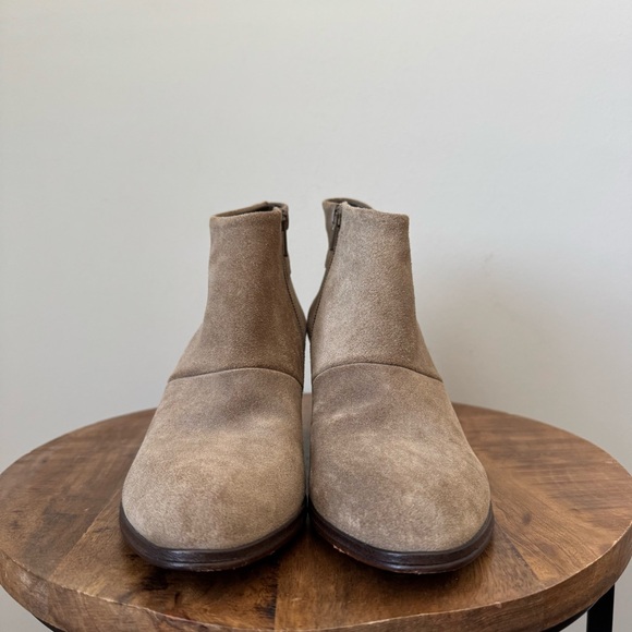 COCLICO Booties 37 US 7 - Picture 3 of 9